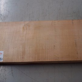 Maple fiddleback, approx. 550 x 200 x 50 mm