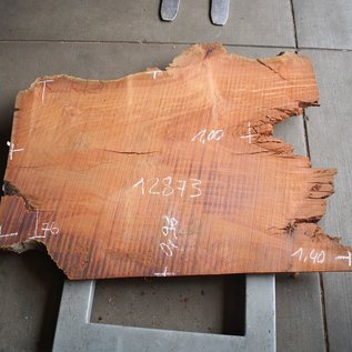 Eukalyptus Maser Tischplatte, ca. 1400/1000 x 950/740 x 52 mm, 12873