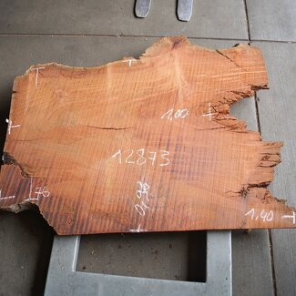 Eucalyptus Burl Table top, approx. 1400/1000 x 950/740 x 52 mm, 12873