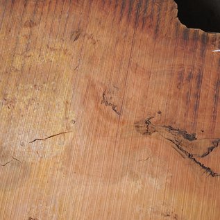 Eukalyptus Maser Tischplatte, ca. 1300 x 1180/610 x 52 mm, 12875