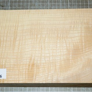 Ash fiddleback, approx. 260 x 165 x 47 mm, 1,8 kg