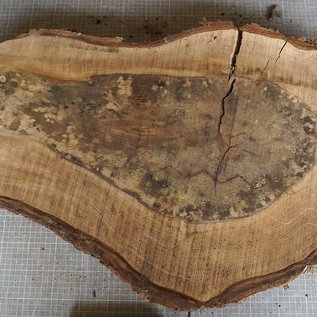 Walnut slab, approx. 770 x 470 x 52 mm, 129457