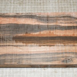 Macassar Ebony, approx. 400 x 155 x 30/45 mm, 2,3 kg