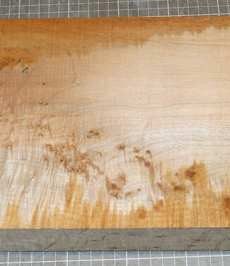 Softmaple, geriegelt, gemasert, ca. 550 x 200 x 52 mm, 3,4 kg