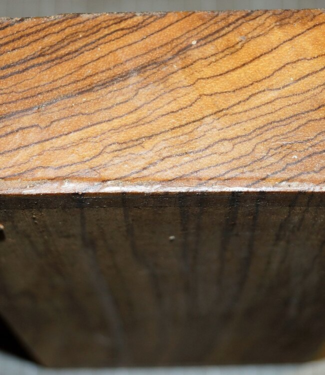 Zebrano, ca. 300 x 140 x 52 mm, 1,7 kg