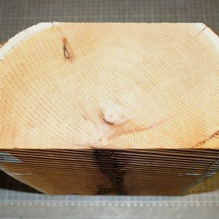 Yew, approx. 285 x 235 x 125 mm, 4,8 kg