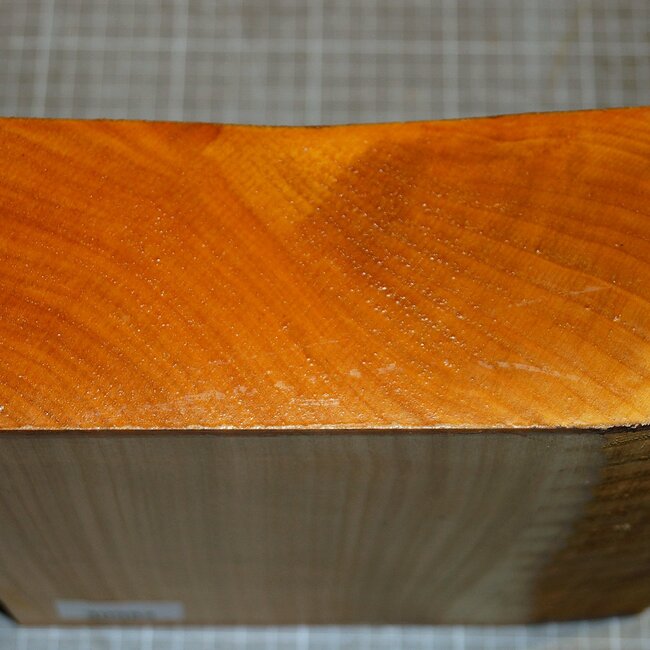 Kirschbaum, europ., ca. 200 x 200 x 73 mm, 2,1 kg