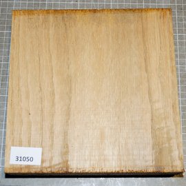 Oak, approx. 220 x 220 x 52mm, 1,7 kg