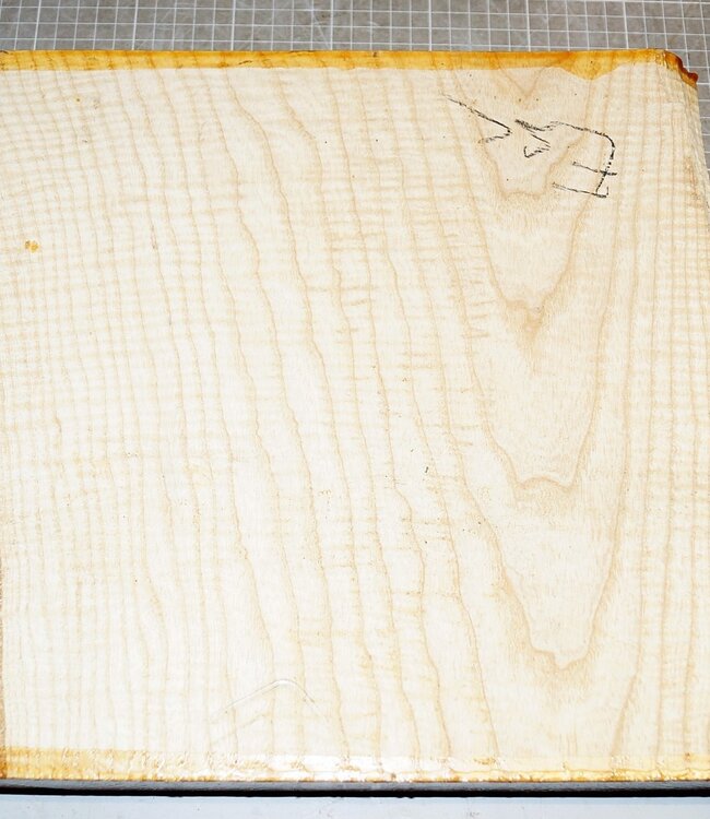 Esche Riegel, ca. 320 x 320 x 50mm, 3,5 kg