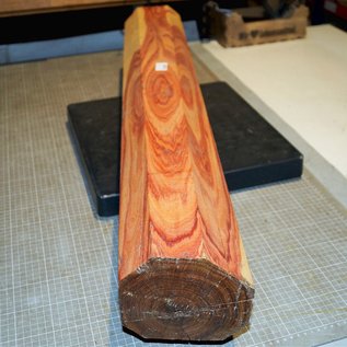 Brazilian Tulipwood, approx. 980 x 145 x 140mm, 19,2 kg