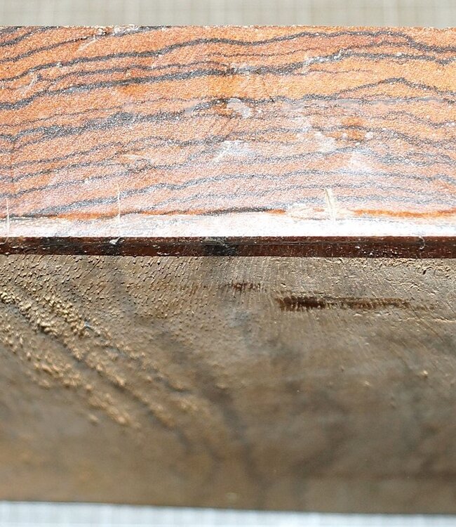 Zebrano, ca. 335 x 330 x 52 mm, 4,1 kg