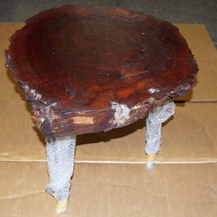 Camphor burl table, slab approx. 650 x 520 x 70 mm, height 60 cm, 11407