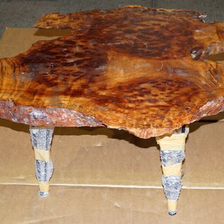 Camphor burl table, slab approx. 700 x 700 x 55 mm, height 60 cm, 11412