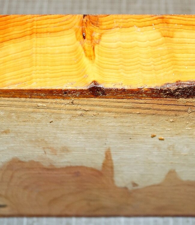 Yew, approx.  280 x 280 x 50mm, 2,94kg