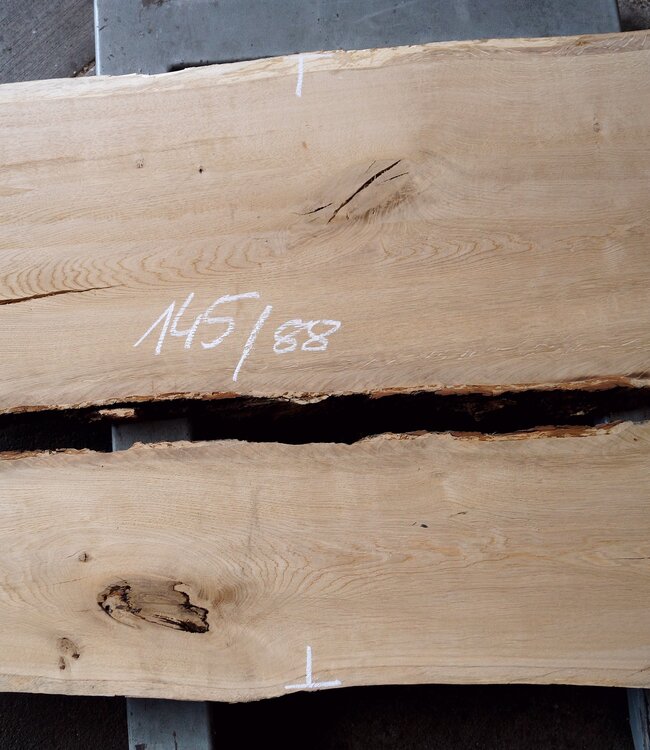 Oak table top, approx. 1450 x 880 (u.a.) x 52mm, 13179