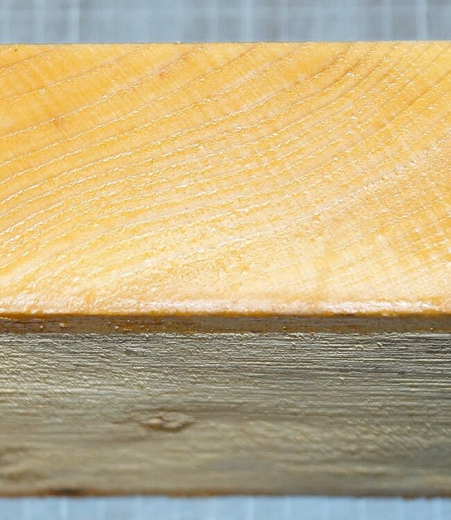 Esche, ca. 190 x 190 x 55 mm, 1,3 kg