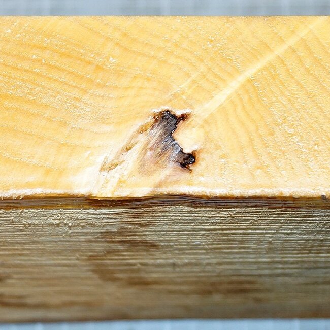 Esche, ca. 200 x 195 x 50 mm, 1,3 kg