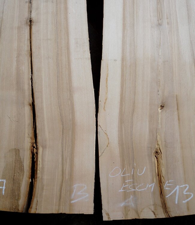 Olivesche Tischplatten Paar, ca. 3000 x 590/590 x 52 mm, 13196