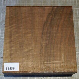 European Walnut, approx. 190 x 190 x 63mm, 1,64kg