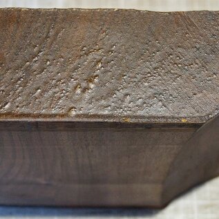 European Walnut, approx. 170 x 170 x 63mm, 1,08kg