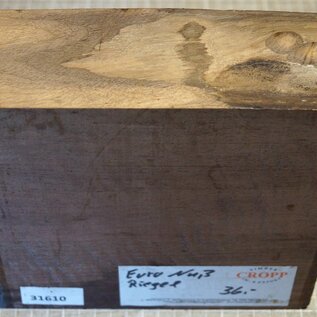 European Walnut, approx. 190 x 190 x 60mm, 1,6kg, Ripple