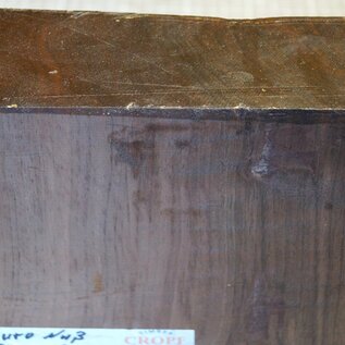 European Walnut, approx. 200 x 200 x 63mm, 1,8kg, Ripple