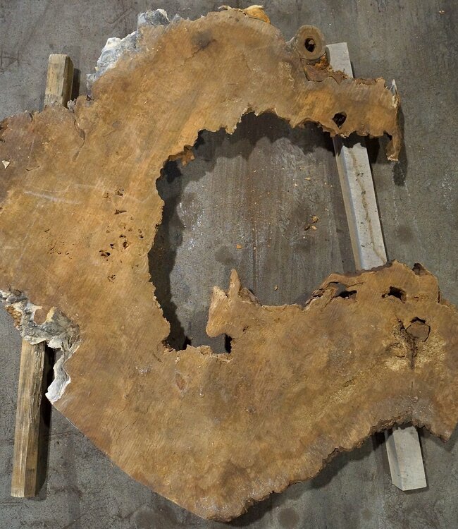 Amboina burl, approx. 1150 x 960 x 55mm, 25,5kg