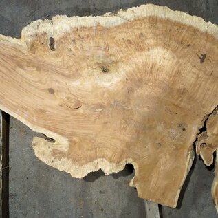 Amboina burl, approx. 1450 x 880 x 55mm, 37,2kg