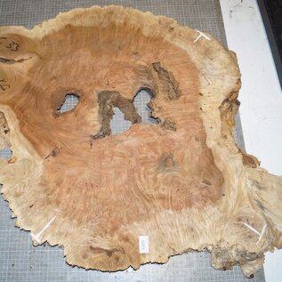 Amboina burl, approx. 960 x 720 x 42mm, 13,4kg