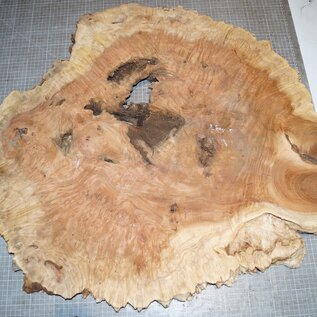 Amboina burl, approx. 730 x 850 x 40mm, 12kg