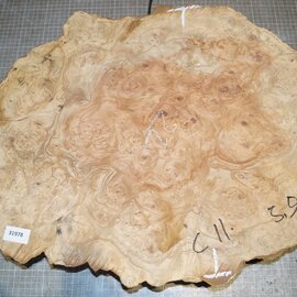 Amboina burl, approx. 640 x 470 x 45mm, 6,1kg