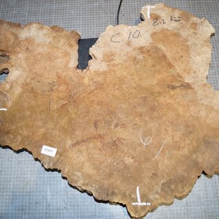 Amboina burl, approx. 680 x 580 x 50mm, 8,2kg