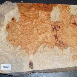 Amboina burl, approx. 410 x 250-300 x 30mm, 2,9kg