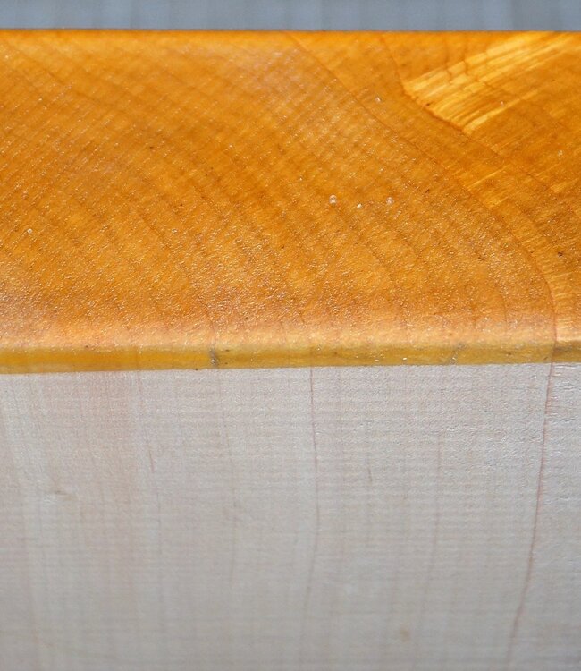 Kirsche EU, ca. 220 x 210 x 55mm, 1,7kg