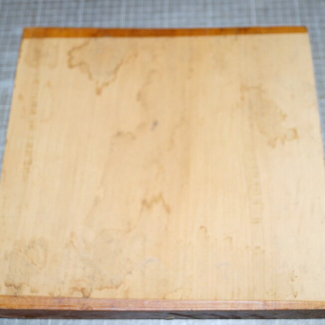 Kirsche EU, ca. 285 x 282 x 47mm, 2,6kg