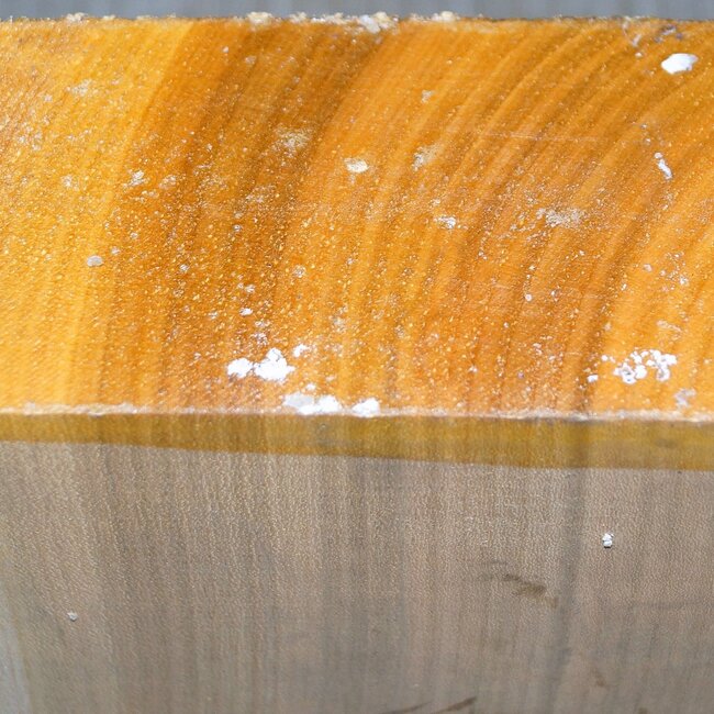 European cherry approx. 190 x 190 x 78mm, 1,58kg