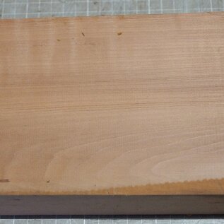 Pearwood, steamed, approx. 303 x 134 x 53mm, 1,38kg