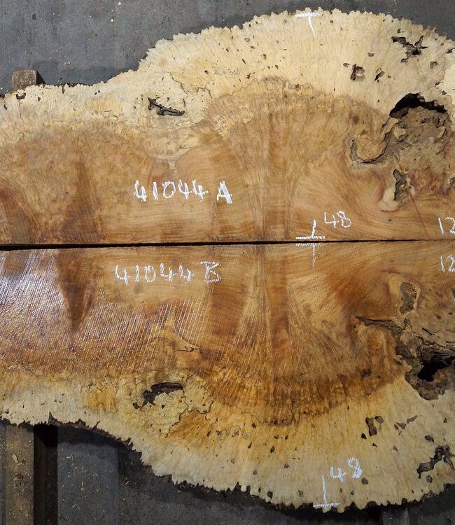 Amboina Maserplatten Paar, ca. 2 x 1270 x 480 x 50 mm, 41044