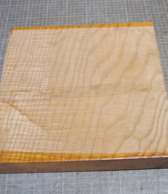 Esche Riegel, ca. 312 x 312 x 52mm, 3,36kg