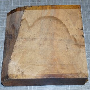 European Walnut, approx.  255 x 255 x 72mm, 3,1kg