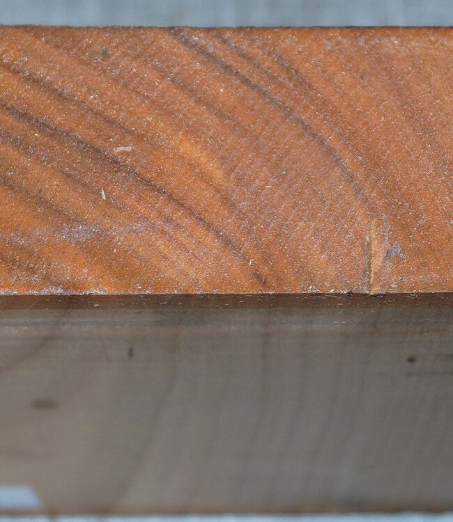 Kirsche EU, ca. 190 x 190 x 49mm, 1,1kg