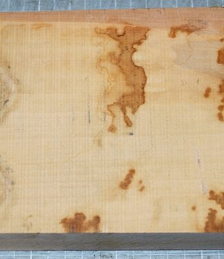 Pearwood, unsteamed, approx. 300 x 130 x 45mm, 1,4kg