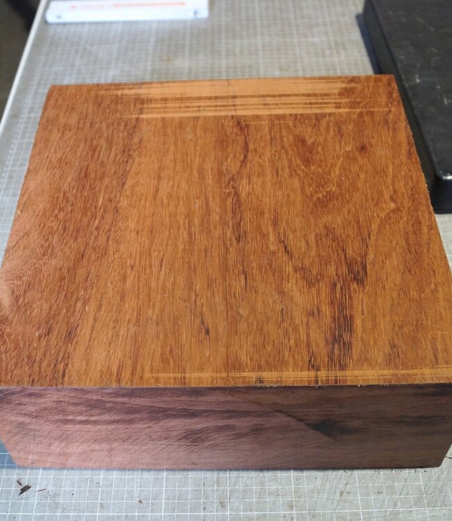 Bubinga, approx. 330 x 340 x 120mm