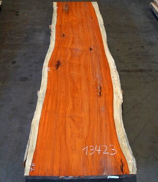 Padouk Tischplatte, ca. 4100 x 970 x 60 mm, 13423