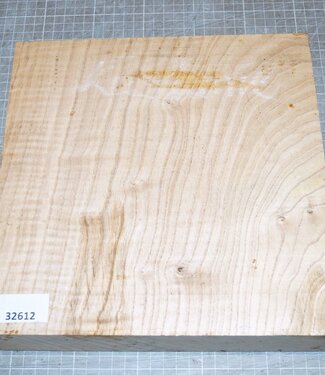 Oak, approx. 260 x 260 x 52mm, 2,0kg