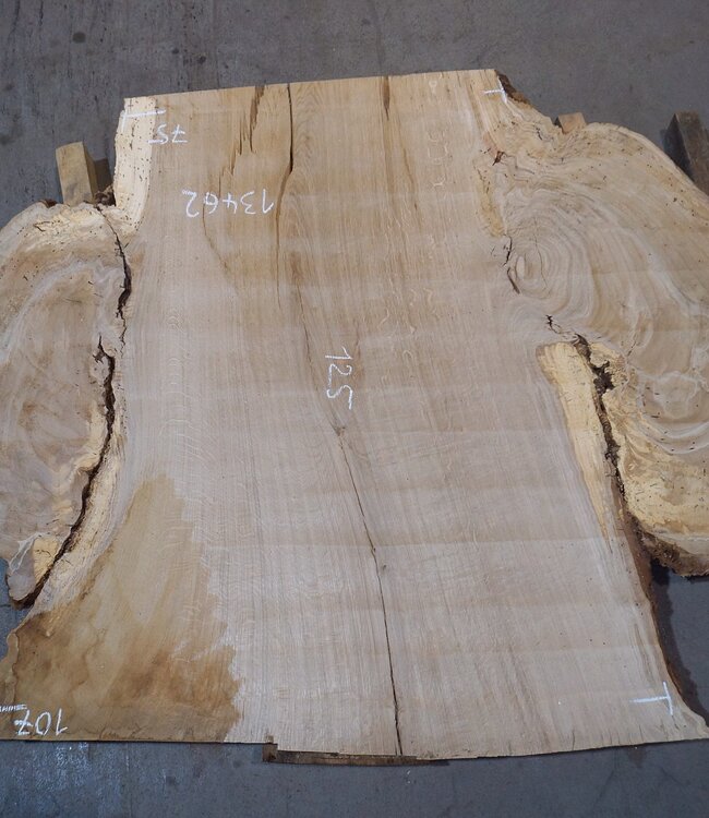 Eiche Tischplatte, ca. 1250 x 1070/1640/750 x 52 mm, 13462