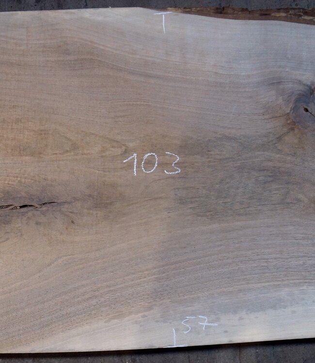 Nussbaum Waschtischplatte, ca. 1030 x 580/570/500 x 52 mm, 13494