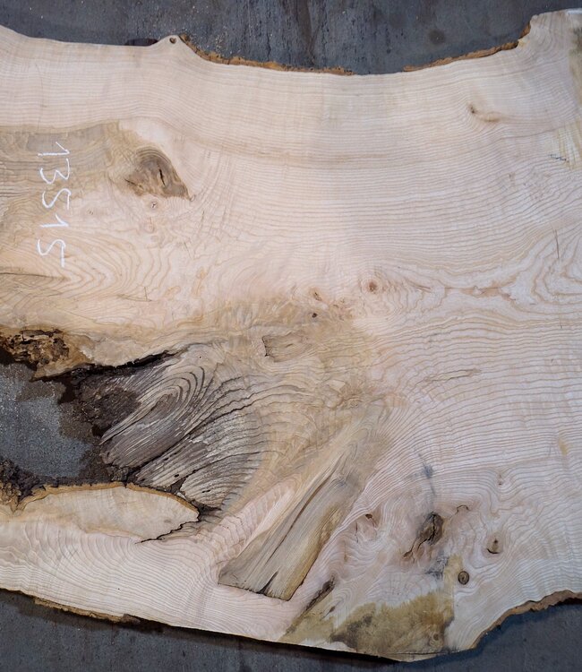 Esche Maser Tischplatte, ca. 2600 x 1000/1000/780 x 40-48 mm, 13515