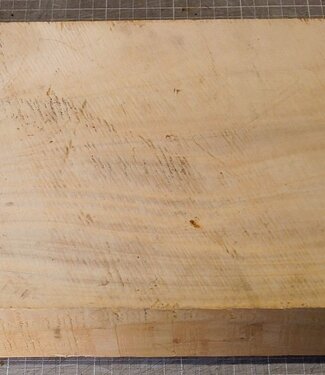 Satin, Zitronenholz, ca. 410 x 205 x 65 mm, 5,02 kg