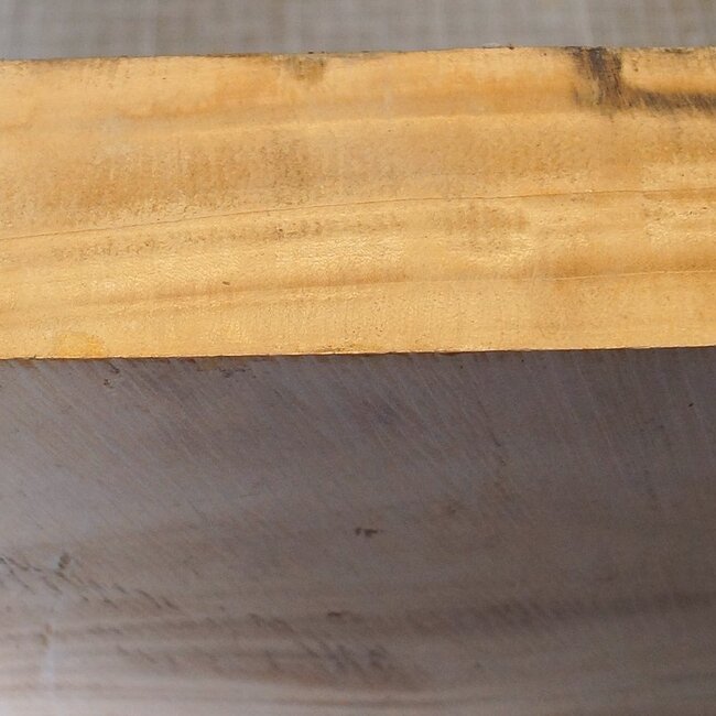 Satin, Zitronenholz, ca. 410 x 205 x 65 mm, 5,02 kg